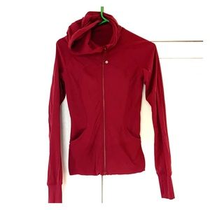 Lululemon Maroon lightweight jacket size 4